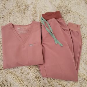 Figs mineral mauve set